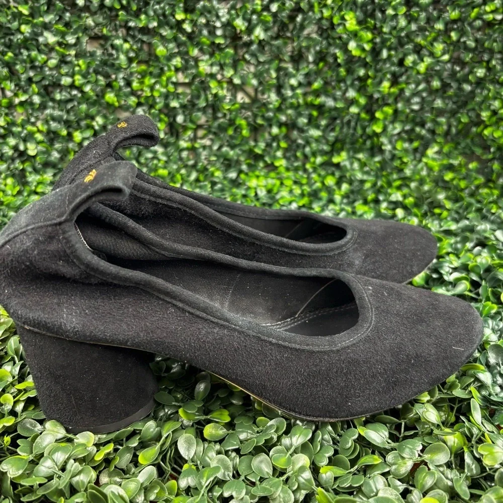 TORY BURCH THERESE BLACK SUEDE PUMPS